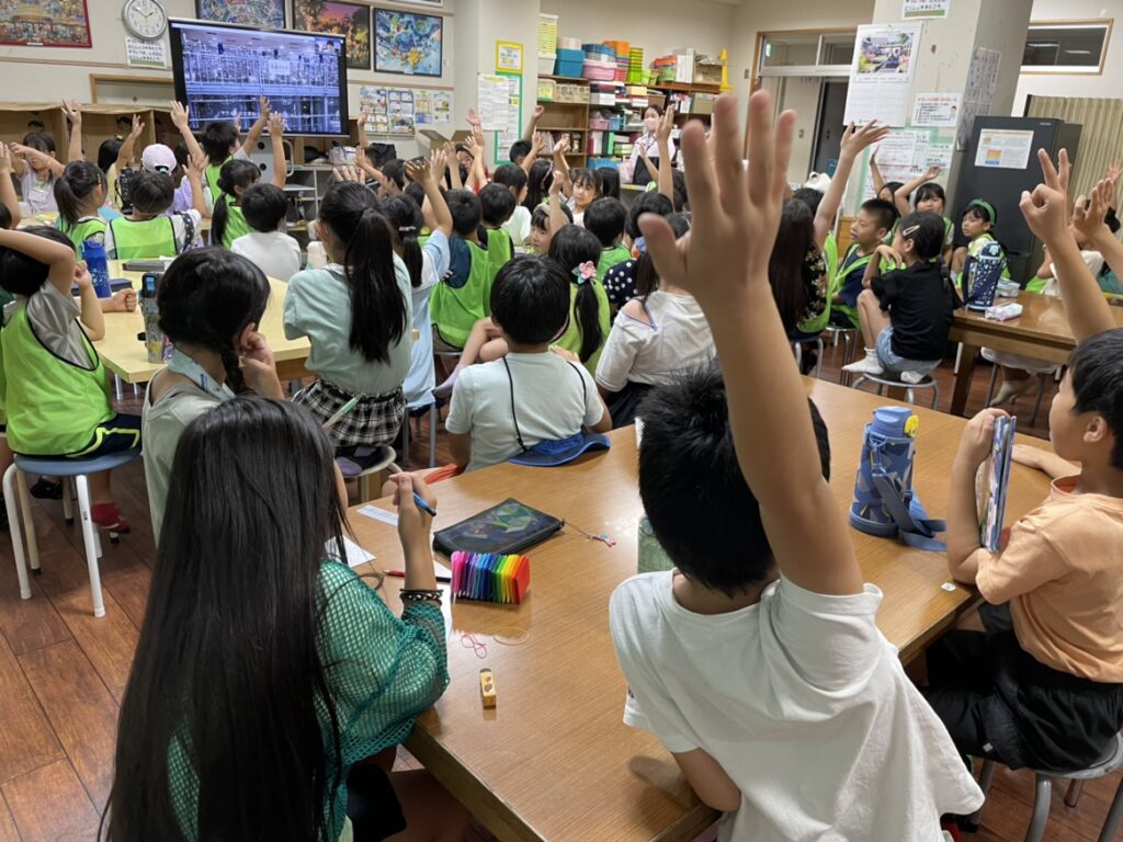 夏休みの出前講座②～ヤクルトオンライン工場見学～