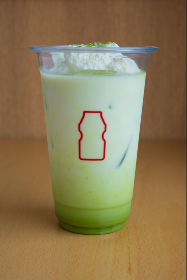 ヤクルトカフェで楽しめる！大麦若葉ラテ